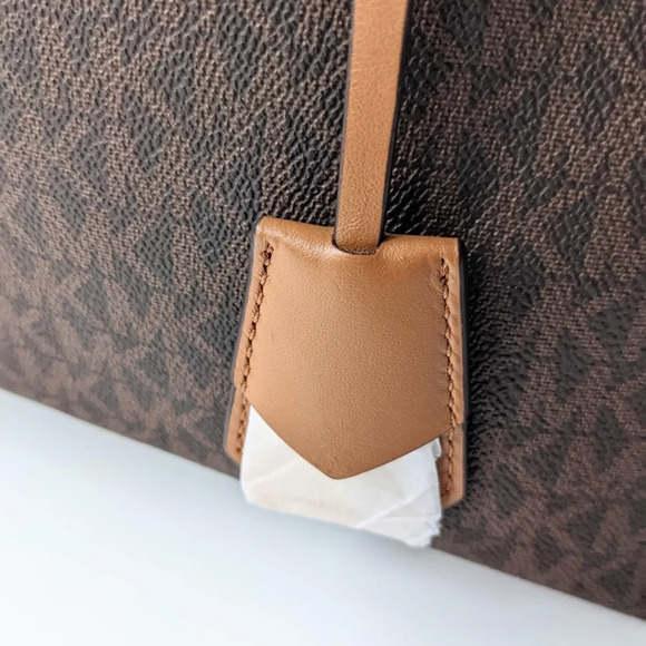 MICHAEL KORS Gramercy Large Logo Satchel - Picture 11 of 13